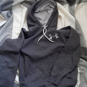 Under Armour Sweatshirt